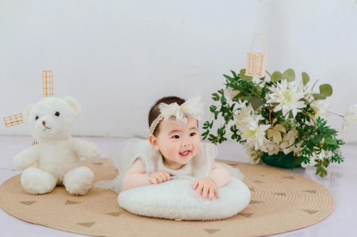 淇县宝宝三个月抬头不稳